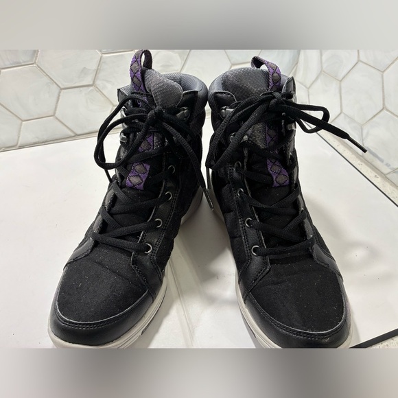 Ryka Aurora Women's Quilted High-Top Black Ankle Booties Size 7 - Picture 15 of 15